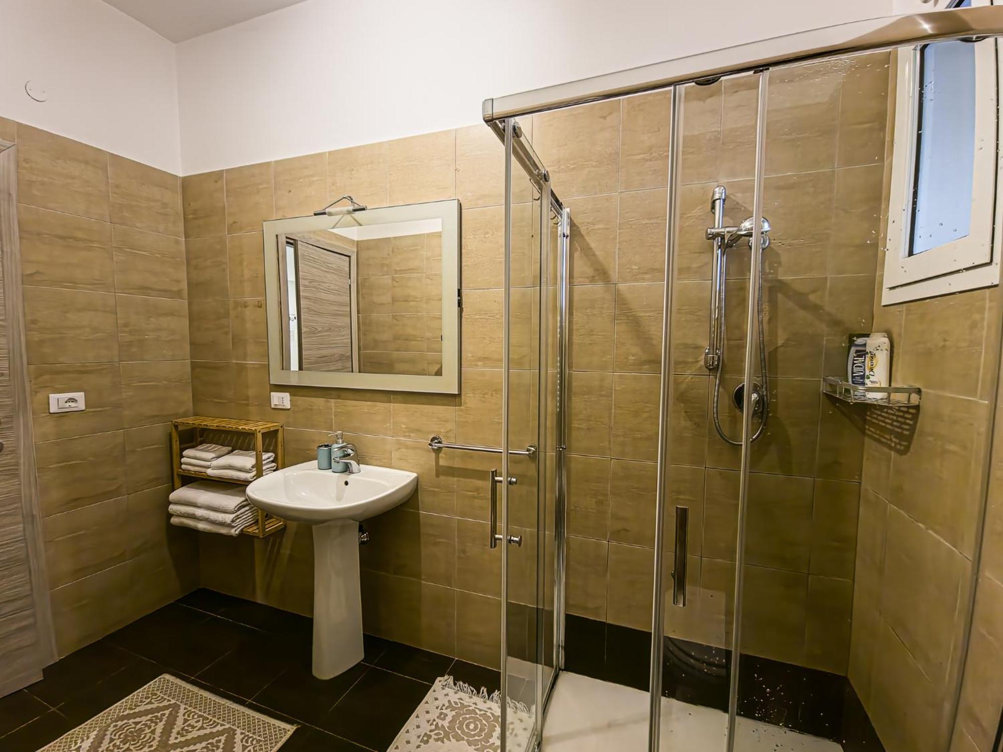 Garibaldi Square Apartment Bari Exterior photo