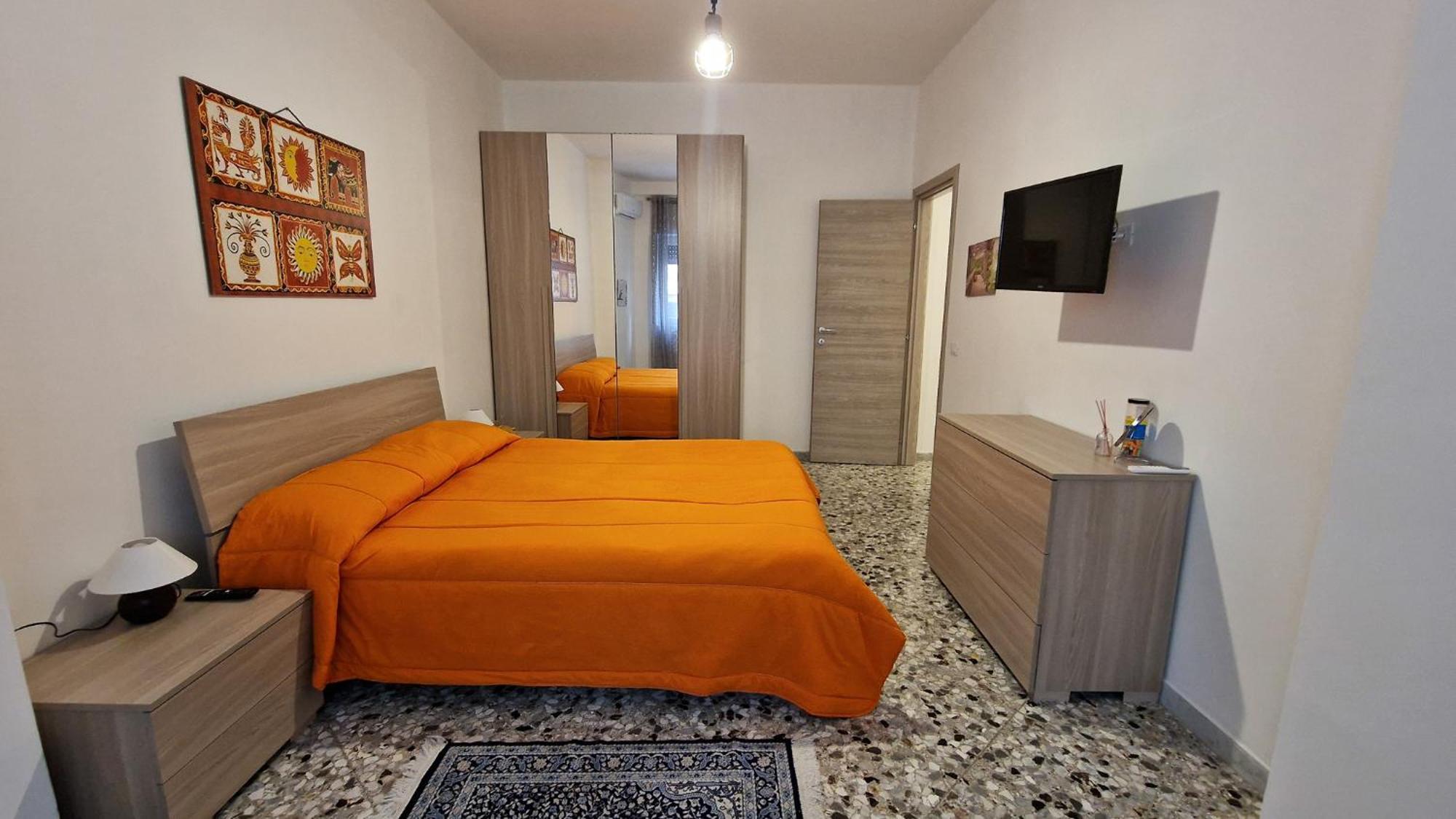 Garibaldi Square Apartment Bari Exterior photo